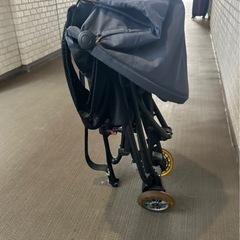 Quinny クイニー ベビーカー （夏用 メッシュ替えシート有り）の画像