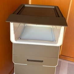 衣装ケースの画像