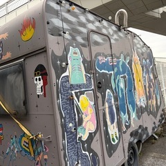 キャンピングトレーラーの画像