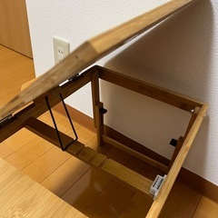 【無料/美品】多機能ミニテーブル（角度・高さ調節可、引き出し＆ドリンクホルダー付）の画像