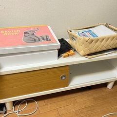 テレビ台の画像