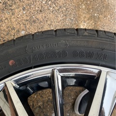 19インチホイールタイヤセットの画像