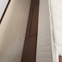 セミダブルベッドの画像