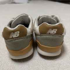 ニューバランス　靴　子供　15.5cmの画像