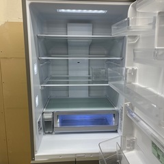 Panasonicの5ドア冷蔵庫をご紹介します！の画像