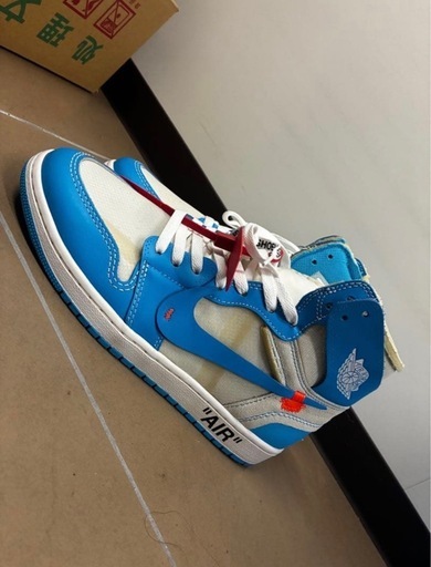 NIKE off-white エアジョーダン1 unc