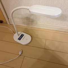 LEDデスクランプ　1000円→400円の画像