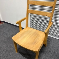 XYL キシル　木製アームチェア ダイニングチェア ナチュラル 肘付きの画像