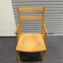 XYL キシル　木製アームチェア ダイニングチェア ナチュラル 肘付きの画像