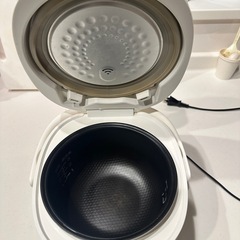 (0.54)炊飯器の画像
