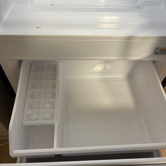 AQUA 冷蔵庫冷凍庫の画像