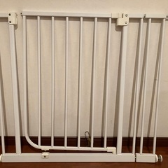 ベビーゲート　日本育児の画像