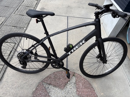 Trek fx2 2026モデル　ブラック