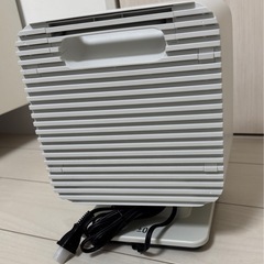 電気ヒーター（自動首振り機能付き）の画像