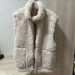 もこもこベストの画像