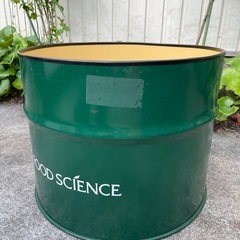 ドラム缶 半切り プランターの画像