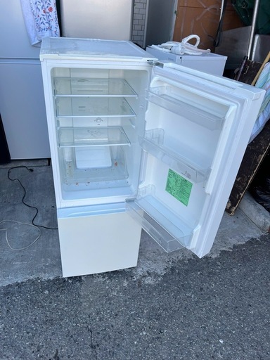 NO B926?福岡市内配送設置無料✨?YRZ-F15E1(W) 2ドアノンフロン冷凍冷蔵庫(156L・右開き) ホワイト