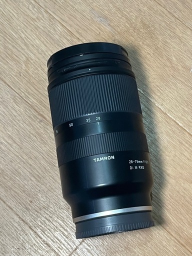 Tamron 28-75mm F2.8 レンズ