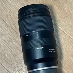 Tamron 28-75mm F2.8 レンズ の画像