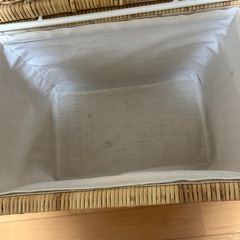  ラタン収納棚の画像