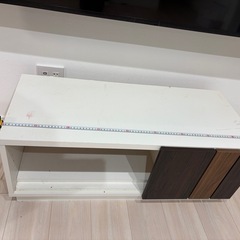 テレビ台の画像