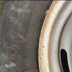 キャリートラックホイール付きタイヤ４本の画像