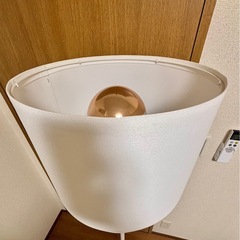 スタンドライト フロアライト 間接照明 白 シンプル 北欧 インテリアの画像