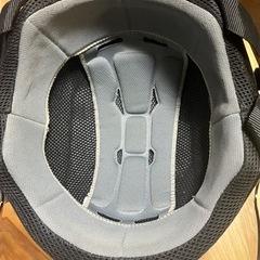 ヤールーヘルメットの画像