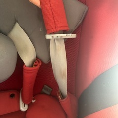 エールべべ　チャイルドシートの画像