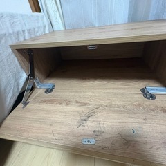 テレビボードの画像