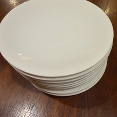 取り皿　丸皿　取り分け皿　食器　飲食　居酒屋　閉店　大量の画像
