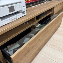 テレビとテレビ台 引取り限定の画像