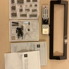 REGZA40V31(2018年製）・テレビスタンドWALL（ブラック）セットの画像