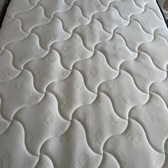 【3月中¥10,000】マットレス　セミダブルの画像