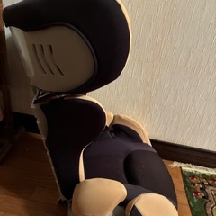 ジュニアシート　チャイルドシート
の画像