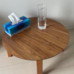 丸テーブル　ローテーブルの画像