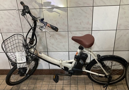 【取引終了】【ジャンク扱い品】3段階変速機能付き小型電動自転車 鍵付き