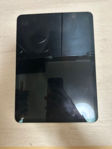 中古/現金支払い可70,000【早い者勝ち】スムーズ取引求/iPad Pro 11インチ 第4世代ケース付き【付属品無】
