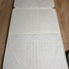 折畳みマットレス（シングル）の画像