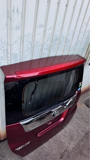 トヨタ 純正 タンク DBA-M900A バックドアASSY G-T R67 M2LT 67005-B1580 68105-B1111