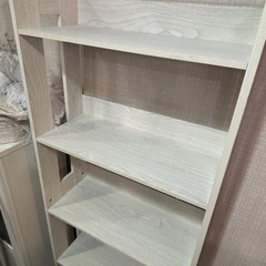 白、棚の画像