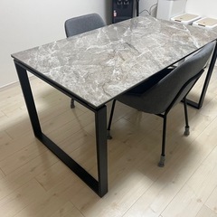 ニトリ  セラミックテーブル+ダイニングチェアセット売りの画像