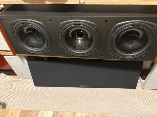 急募‼️値下げ交渉あり‼️3／25まで‼️TANNOY　ハイエンドモデル‼️定価約300,000円‼️動作良好‼️TANNOY D75