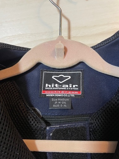 ?お値下げしました?乗馬用　ベスト、パンツ（エアバックガス入り）