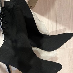 【新品未使用】ACYM ソックスブーツの画像