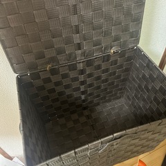 収納ボックスの画像