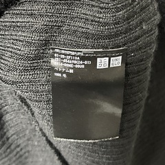 UNIQLO ユニクロ レディース サイズM ニット タートルネック 黒 長袖 コットン 綿 カットソー の画像