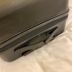 無印良品 スーツケース(※取手一部破損)の画像