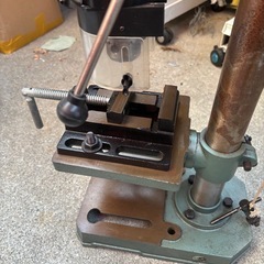 卓上ボール盤の画像