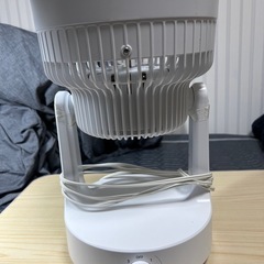 オーヤマ　卓上サーキュレーター PCF-S15A-Wの画像